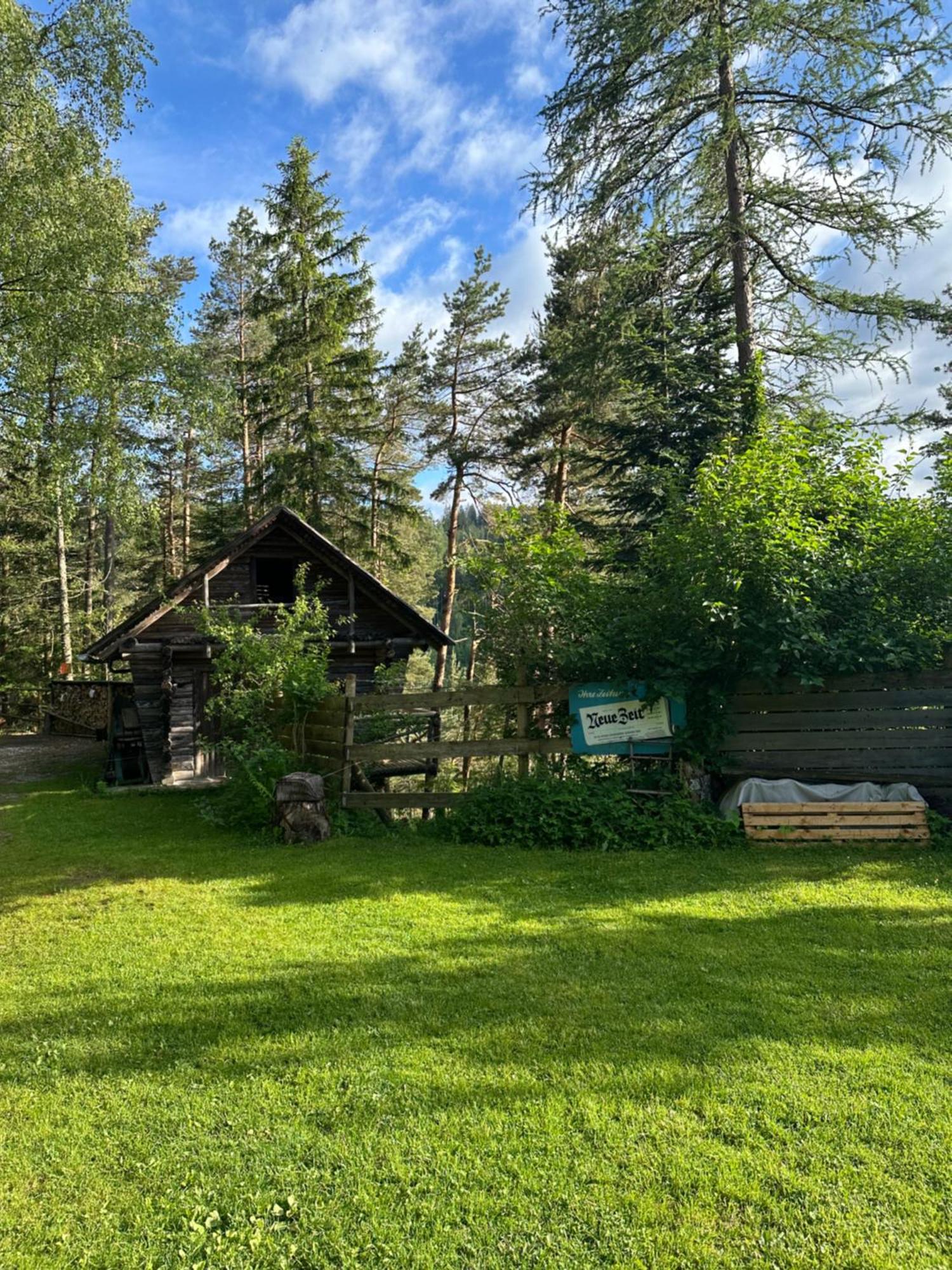 Ferienhaus Im Wald Edelschrott Eksteriør billede